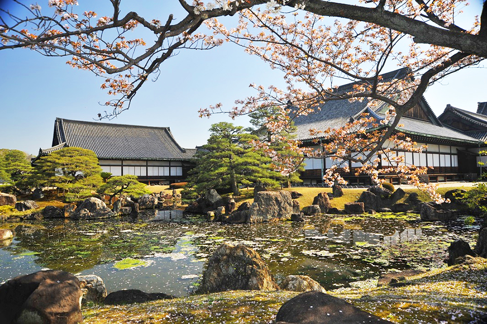 12 Best Traditional Japanese Gardens in Japan You Definitely Should Visit Once in Your Life