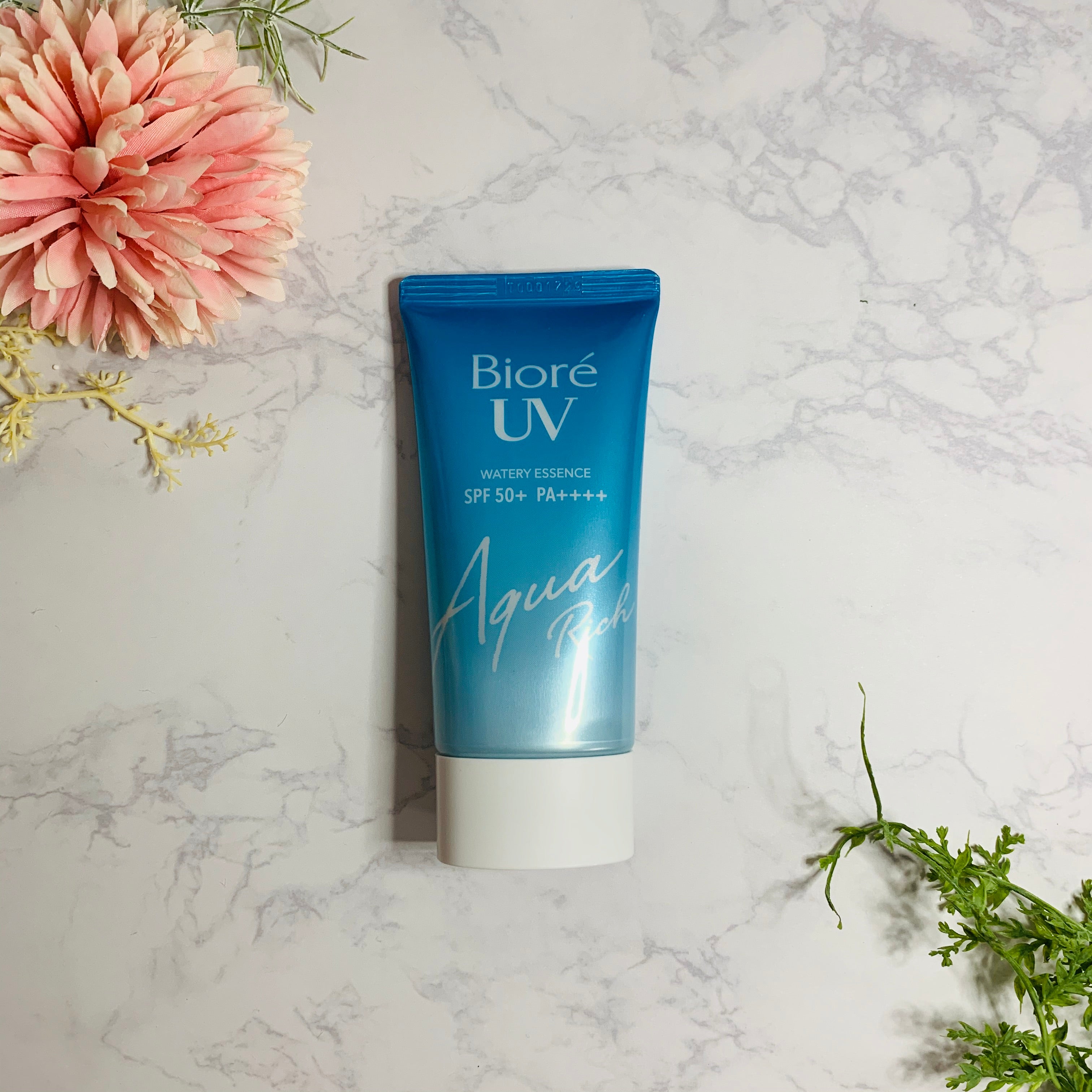 新品未使用　Biore UV AQUA Rich フレッシュパウチ SPF50+ Kao Japan Biore UV Aqua Rich Watery Essence (120g/4oz